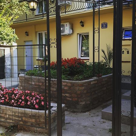Male Stepenice Beograd Eksteriør billede